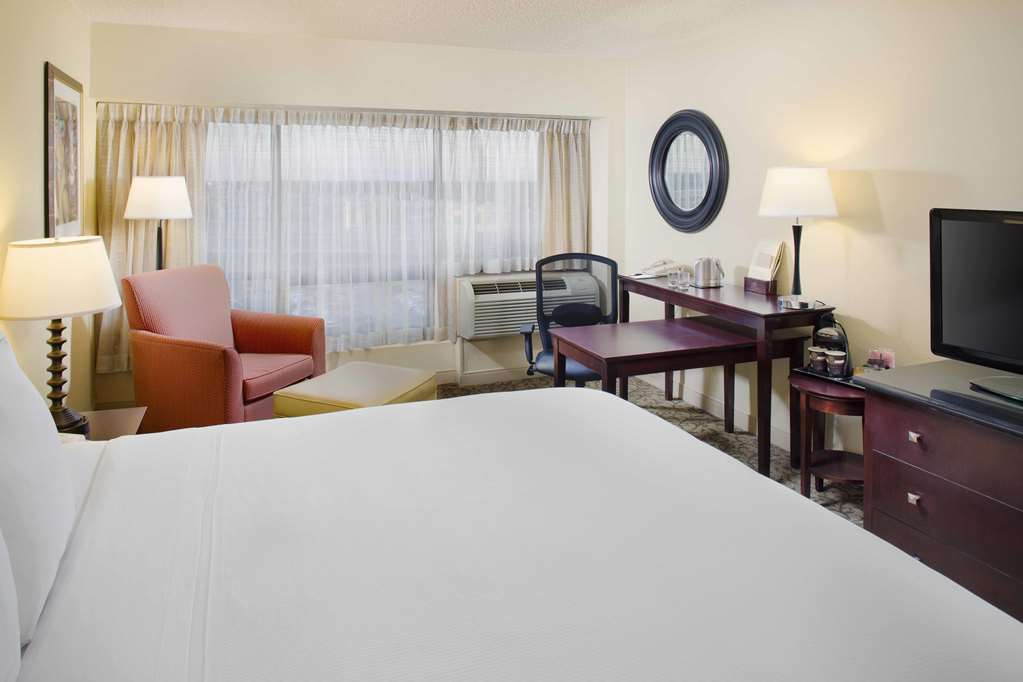 Doubletree By Hilton New Orleans Airport Otel Kenner Oda fotoğraf